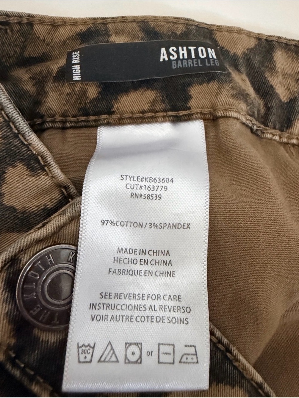 Kut from the Kloth - Leopard Print Barrel Pants - Picture 6 of 6